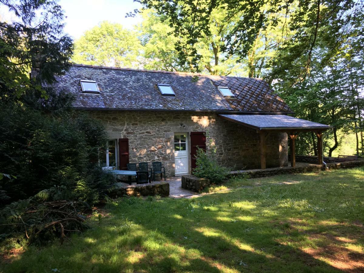 Gites Chateau Le Bois Saint-Julien-aux-Bois Luaran gambar