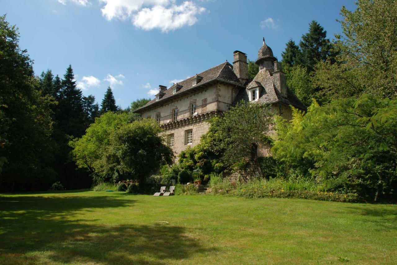 Gites Chateau Le Bois Saint-Julien-aux-Bois Luaran gambar