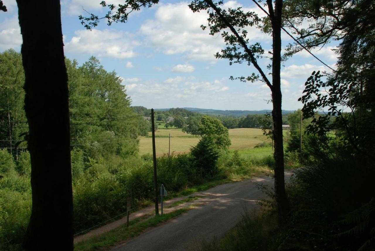 Gites Chateau Le Bois Saint-Julien-aux-Bois Luaran gambar