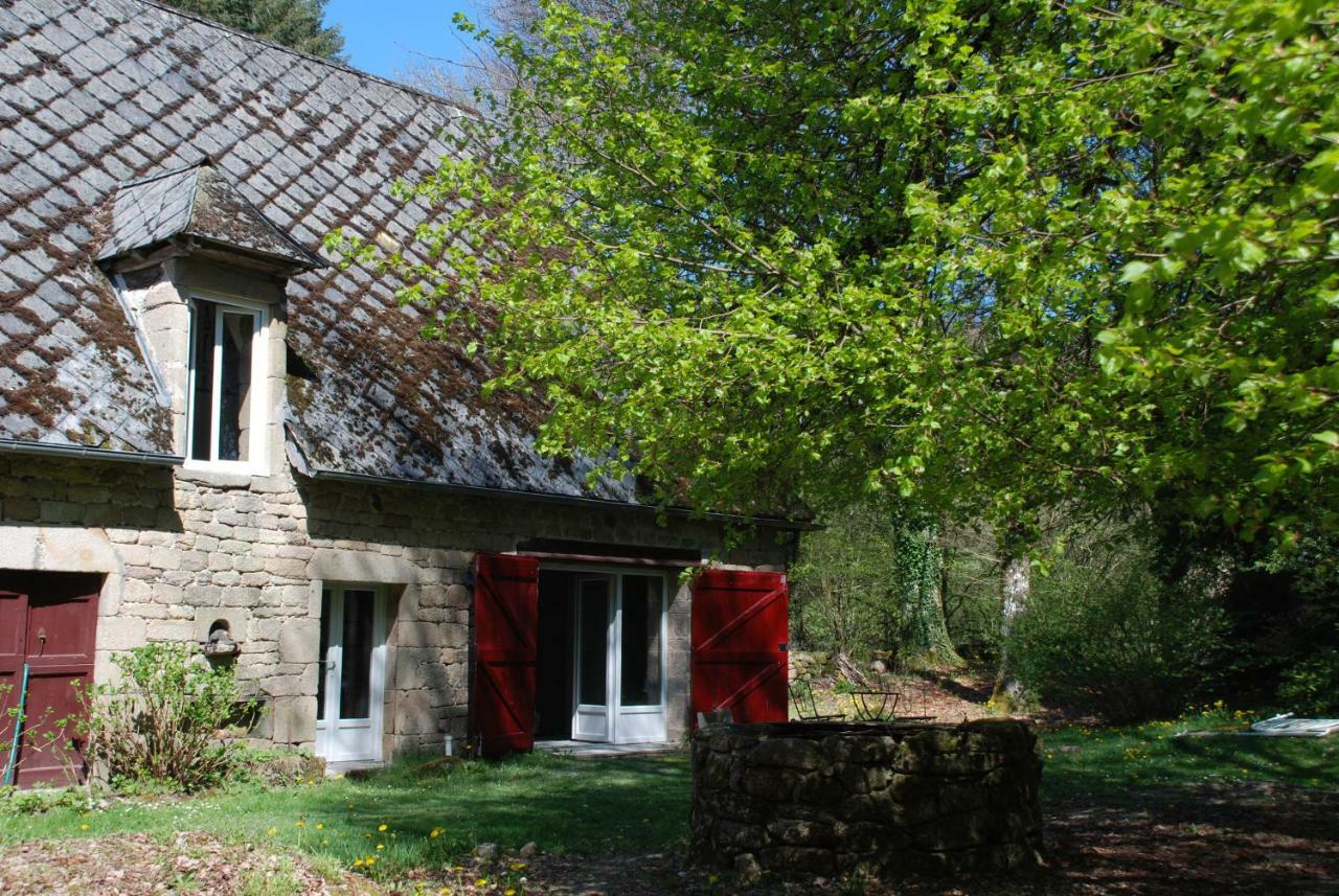 Gites Chateau Le Bois Saint-Julien-aux-Bois Luaran gambar