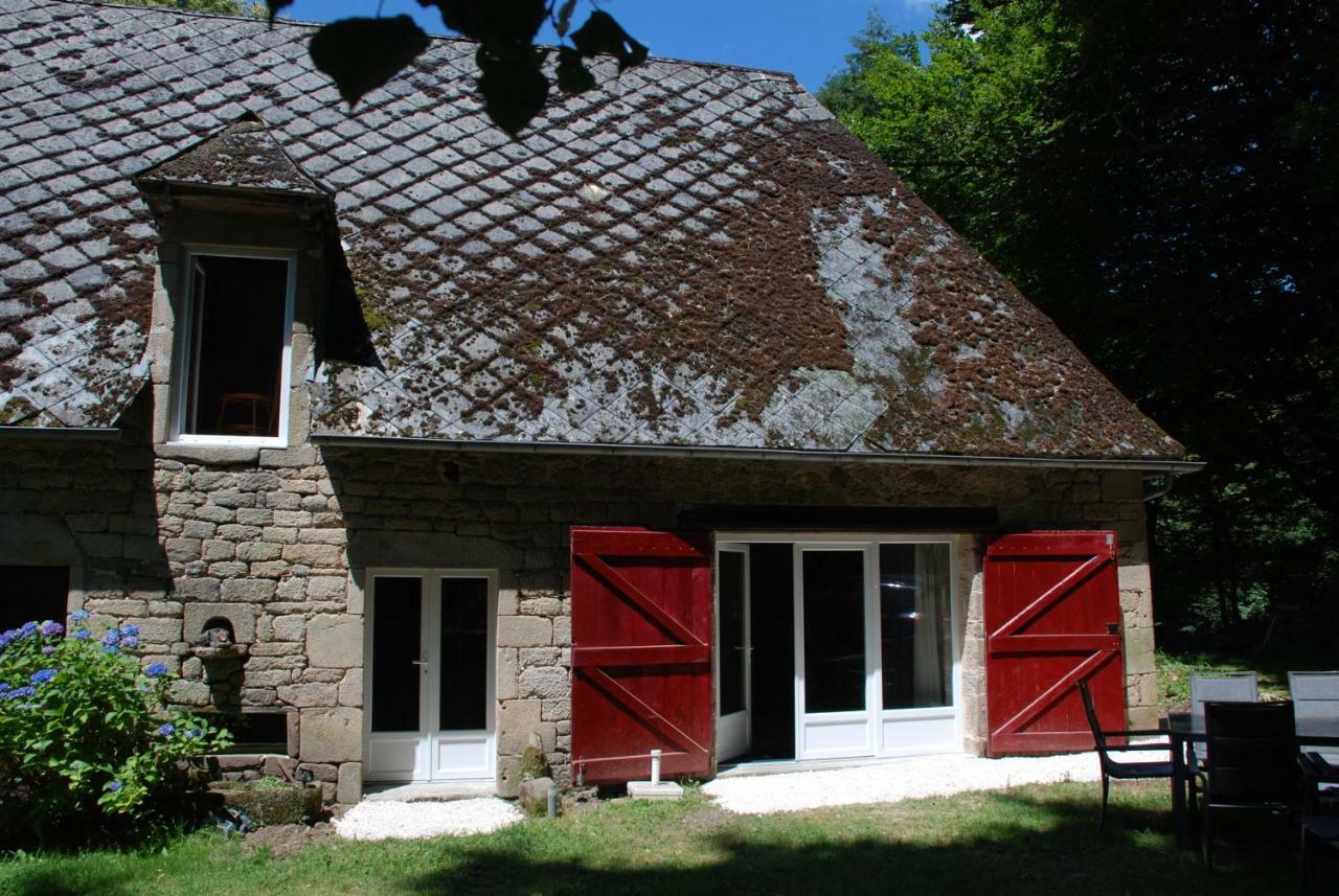 Gites Chateau Le Bois Saint-Julien-aux-Bois Luaran gambar