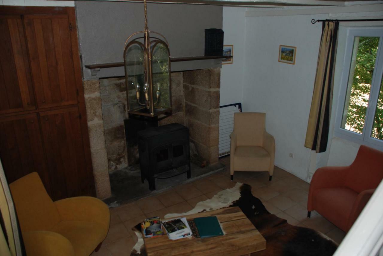 Gites Chateau Le Bois Saint-Julien-aux-Bois Luaran gambar