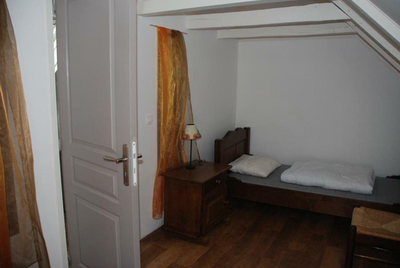 Gites Chateau Le Bois Saint-Julien-aux-Bois Luaran gambar